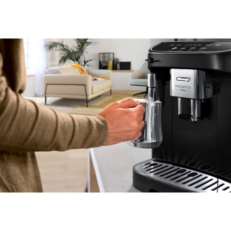 Delonghi Magnifica Evo Automatic Bean to Cup Coffee Machine with Milk Frother - Black