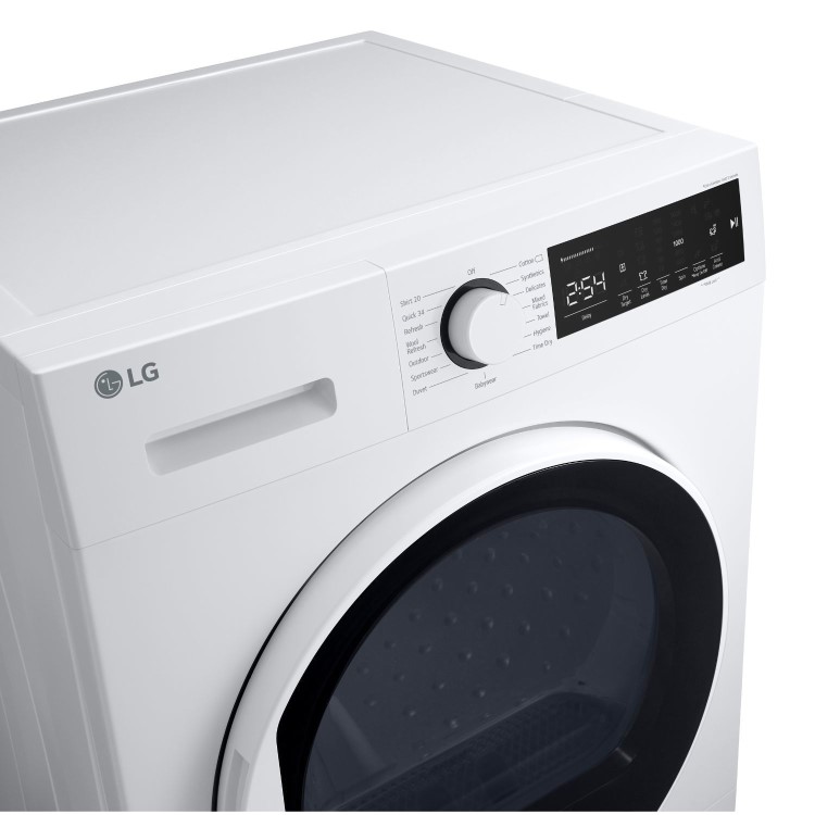 LG  8kg Heat Pump Tumble Dryer - White