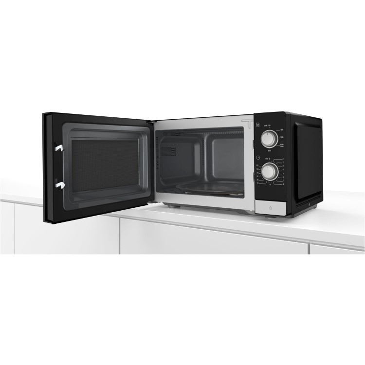 Bosch Series 2 20L 800W Freestanding Solo Microwave - Black