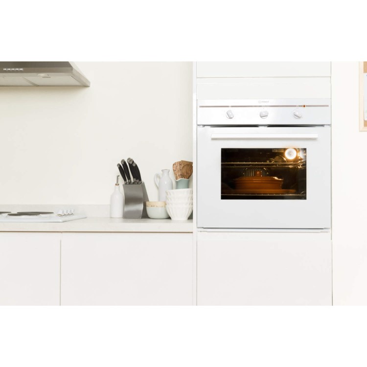 Indesit FIM31KAWH Fanned Electric Built In Single Oven in White