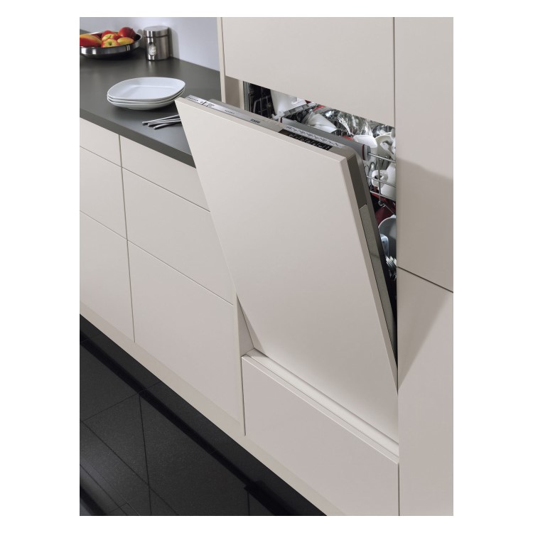 AEG Series 5000 AirDry Integrated Dishwasher