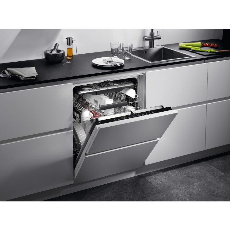 AEG Series 7000 GlassCare Integrated Dishwasher