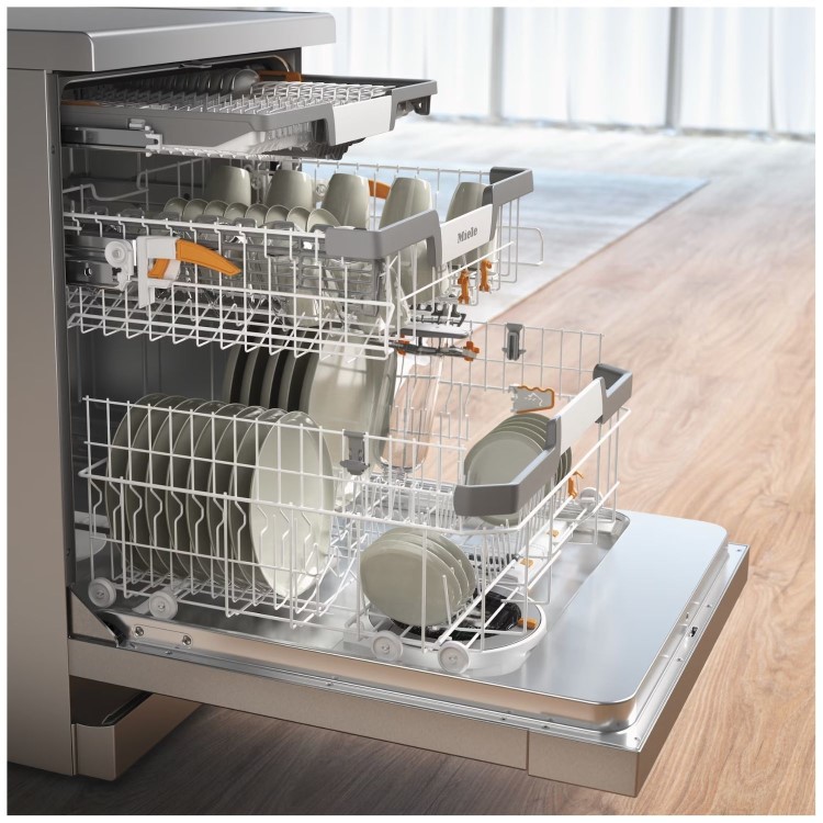 Miele 7000 Series Freestanding Dishwasher - Smart Wi-Fi, B-Rated, Silver