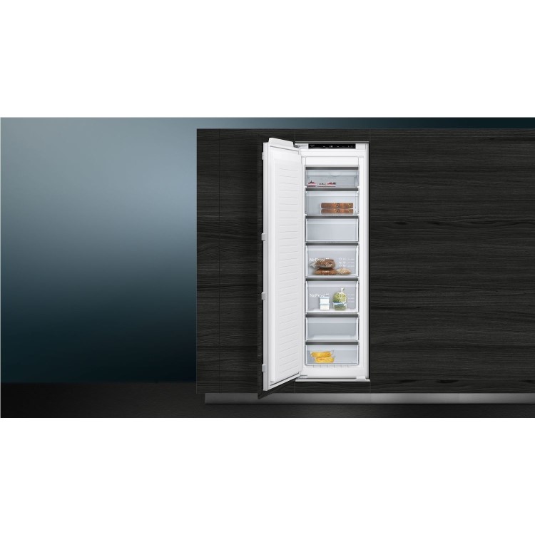 Siemens 212 Litre In-column Integrated Freezer