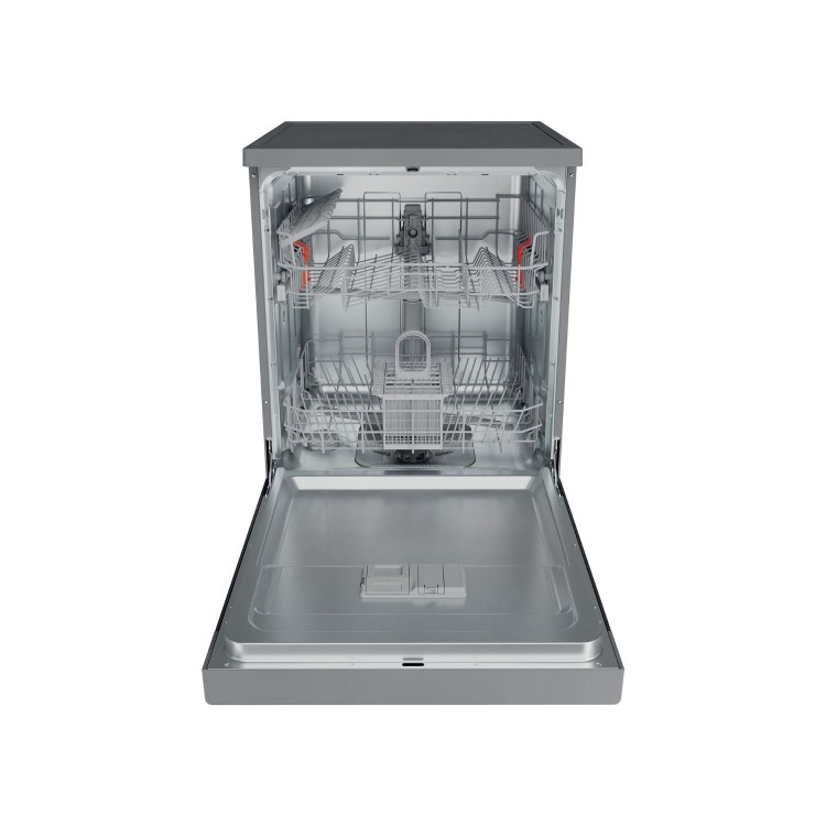 Hotpoint Freestanding Dishwasher - Stainless steel