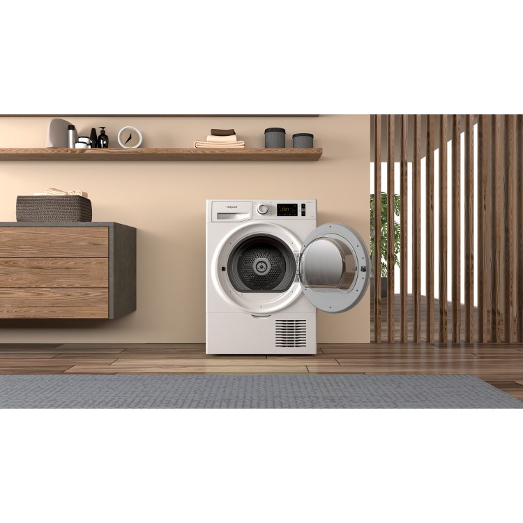 Hotpoint 9kg Condenser Tumble Dryer - White