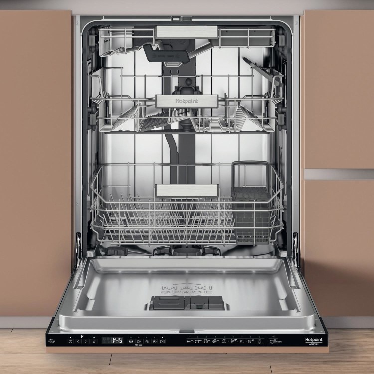 Hotpoint Hydroforce Integrated Dishwasher