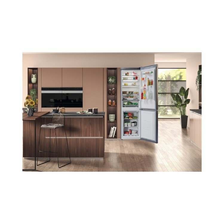 Hotpoint 367 Litre 60/40 Freestanding Fridge Freezer - Stainless Steel