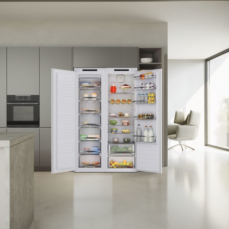 Haier Series 6 316 Litre Integrated In-Column Fridge