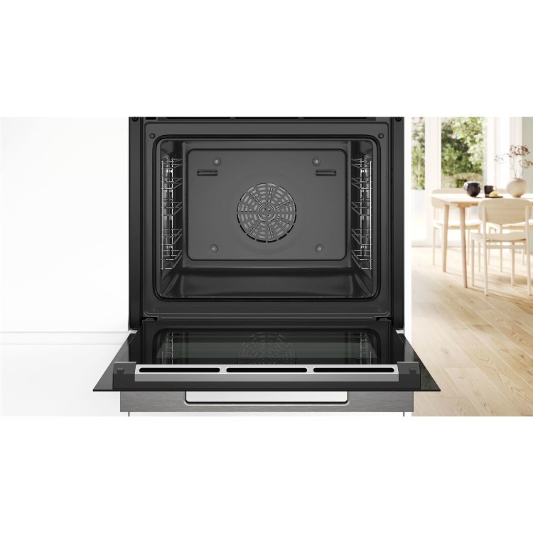 Refurbished Bosch Series 8 HBG7341B1B 60cm Single Built In Electric Oven Black