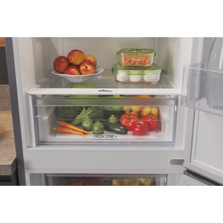 Refurbished Hotpoint HBTNF60182XUK Freestanding 322 Litre 50/50 Frost Free Fridge Freezer Inox