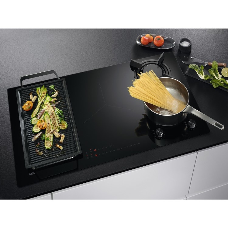 AEG 8000 Series Dual Fuel Hob with 3 Induction Zones and 2 Gas Burners