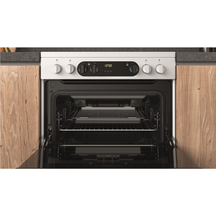 Hotpoint 60cm Electric Cooker - White