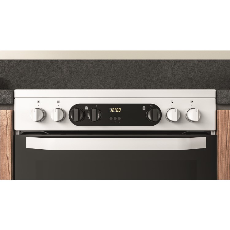 Hotpoint 60cm Electric Cooker - White