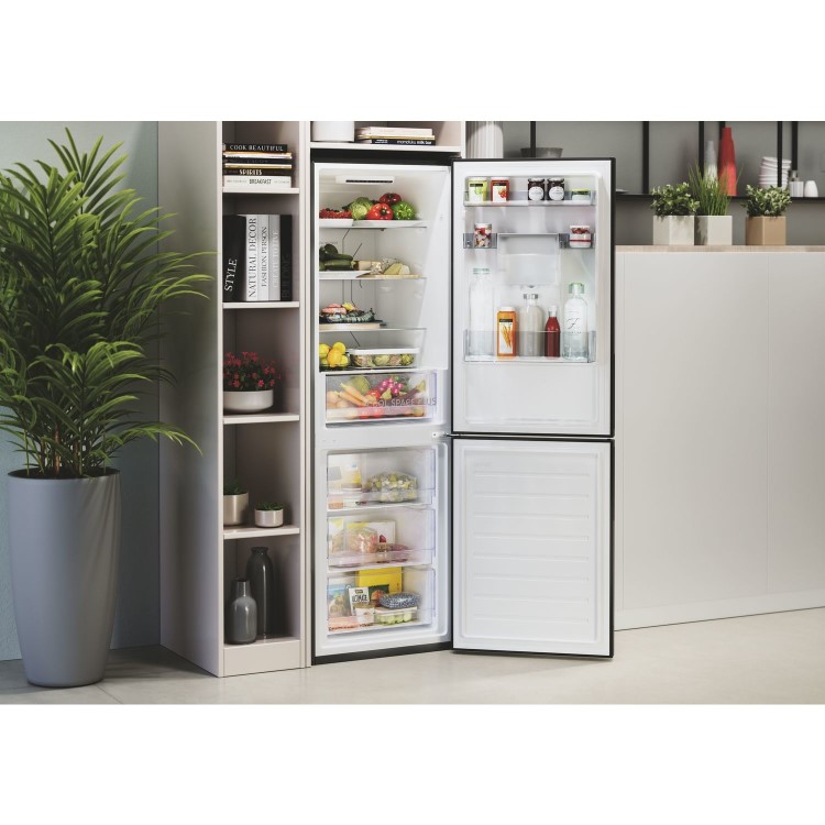 Hoover 339 Litre 60/40 Freestanding Fridge Freezer With Water Dispenser - Black