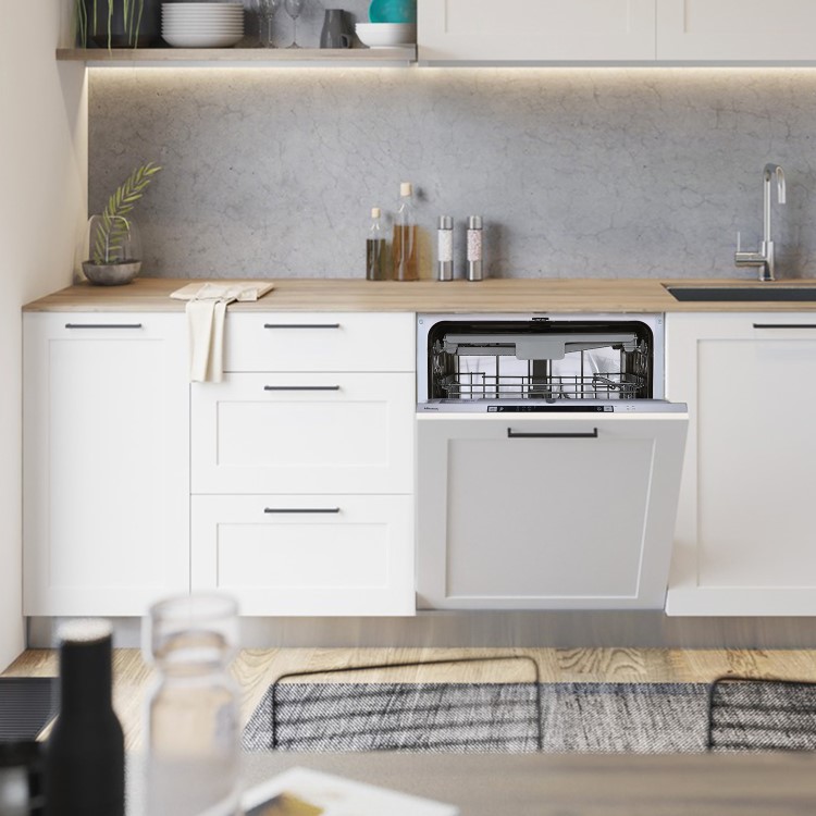 Hisense Auto Dry Integrated Dishwasher - Silver