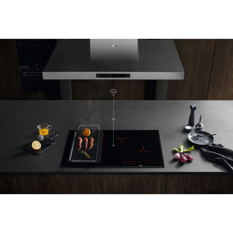 AEG 7000 Series SenseBoil&reg; Series 80cm 4 Zone Induction Hob