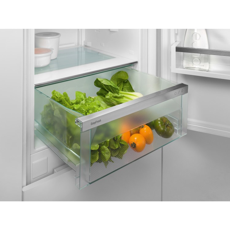 Liebherr 253 Litre 60/40 Integrated Fridge Freezer