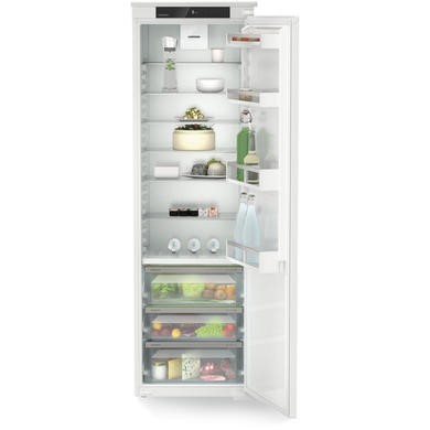 Liebherr integrated deals larder fridge