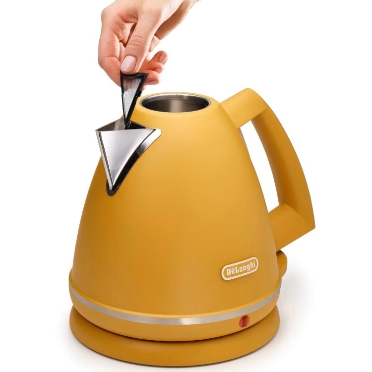 Delonghi KBX3016.Y Argento Silva 1.7L Kettle - Yellow