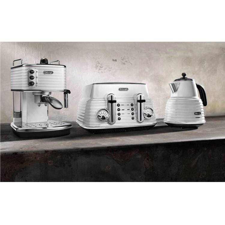 Delonghi KBZ3001.W Scultura Cordless Kettle - White