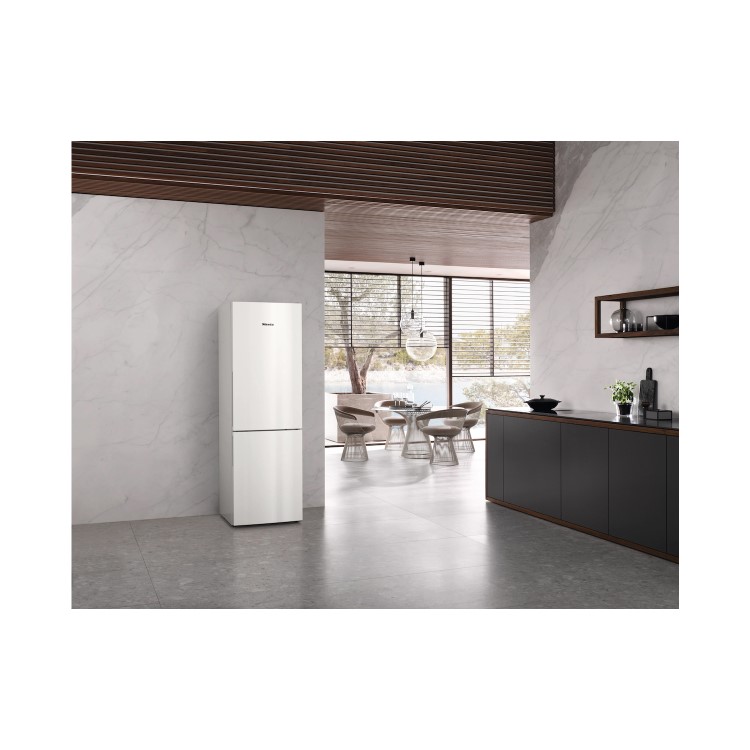 Refurbished Miele KD4072E Freestanding 308 Litre 60/40 Frost Free Fridge Freezer With VarioRoom White