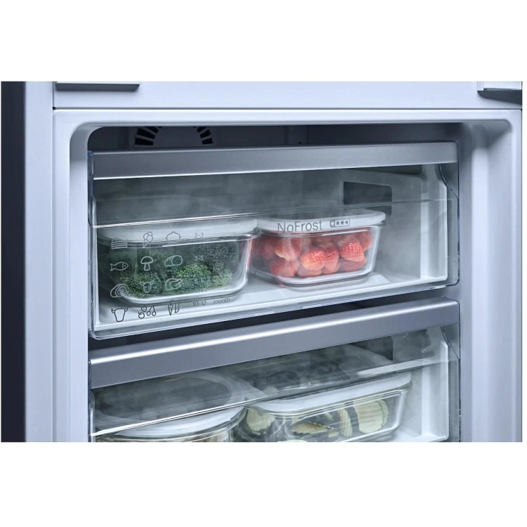 Miele K7000 260 Litre 60/40 Integrated Fridge Freezer