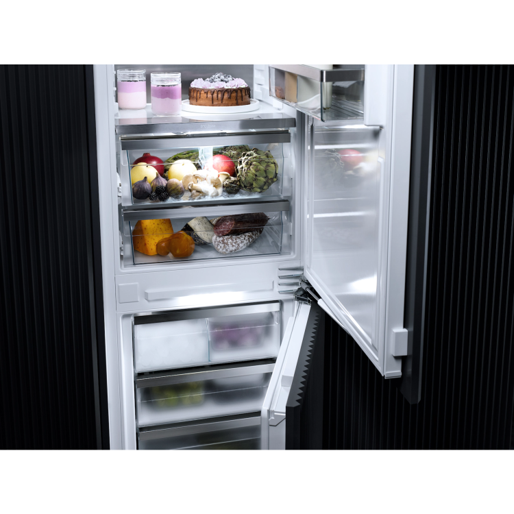 Miele 253 Litre 70/30 Integrated Fridge Freezer