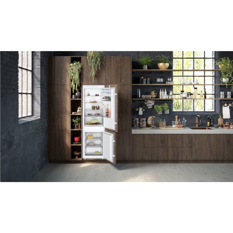 Neff N50 260 Litre 60/40 Integrated Fridge Freezer