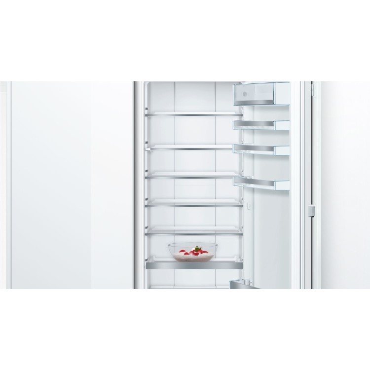 Refurbished Bosch Series 8 KIF81PFE0 Integrated 289 Litre In-Column Fridge White