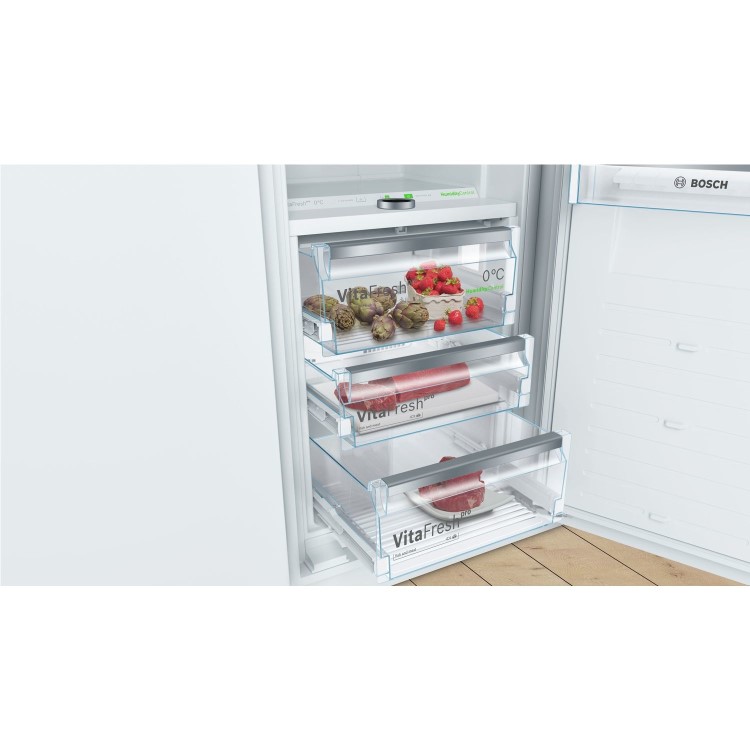 Refurbished Bosch Series 8 KIF81PFE0 Integrated 289 Litre In-Column Fridge White