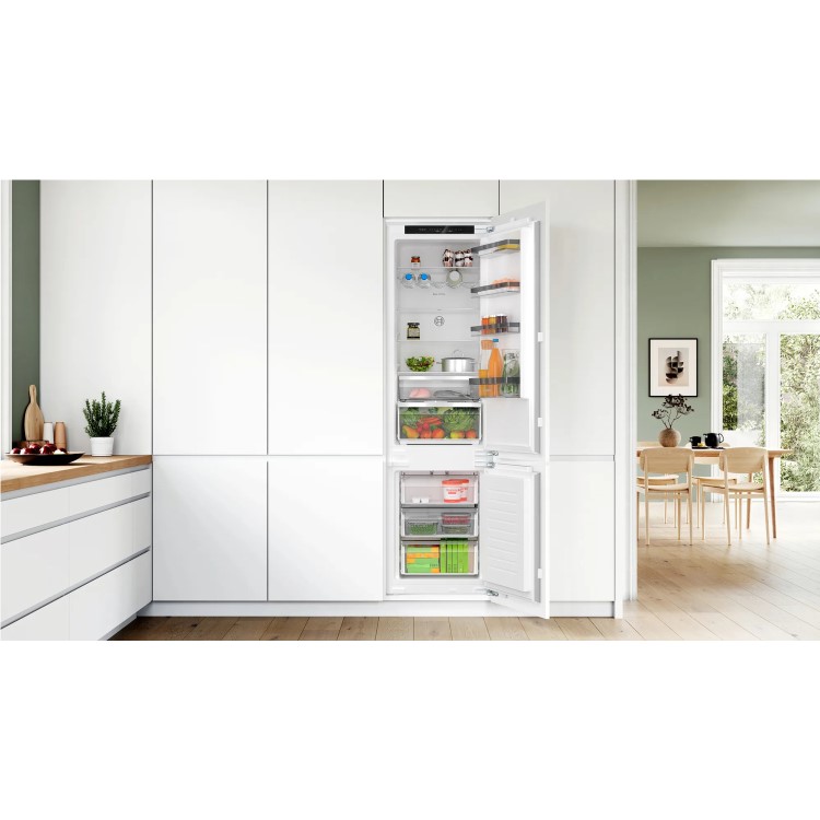 Bosch Series 4 290 Litre 70/30 Integrated Fridge Freezer