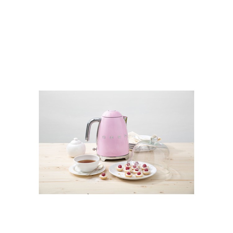 Smeg KLF03PKUK 1.7L Pink Retro Kettle