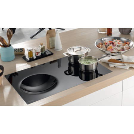 Miele KM6356 Black 79cm Four Zone Induction Hob With Integrated Wok Zone