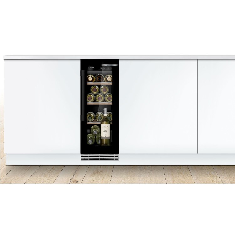 Bosch Series 6 21 Bottle Capacity Single Zone Built-in Wine Cooler - Black