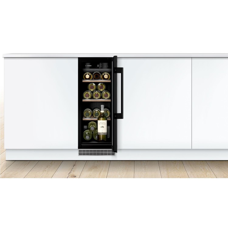 Bosch Series 6 21 Bottle Capacity Single Zone Built-in Wine Cooler - Black