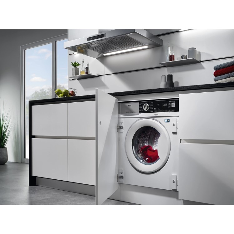 Refurbished AEG L7WE7631BI Integrated 7/4KG 1500 Spin Washer Dryer White