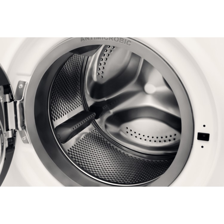 Refurbished Hotpoint NM11946WCA Ultra Efficient Freestanding 9KG 1400 Spin Washing Machine White