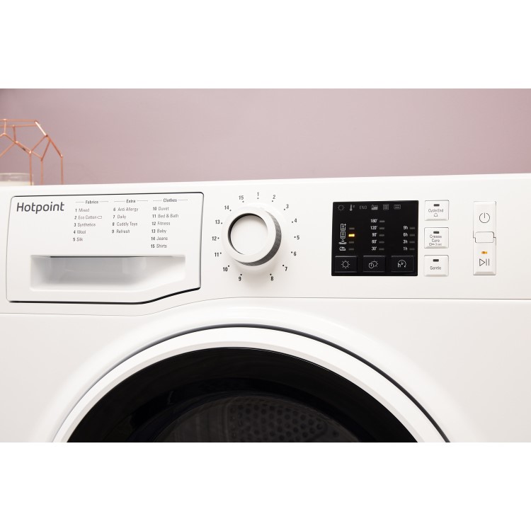 Hotpoint ActiveCare 8kg Heat Pump Tumble Dryer - White