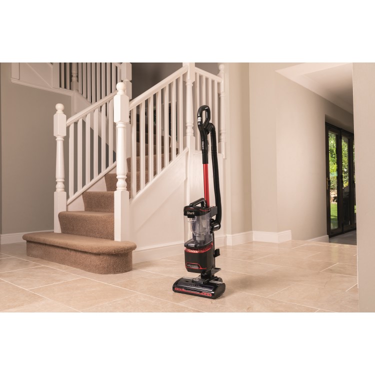 Shark NV602UKT Lift-Away TruePet Upright Vacuum Cleaner - Black