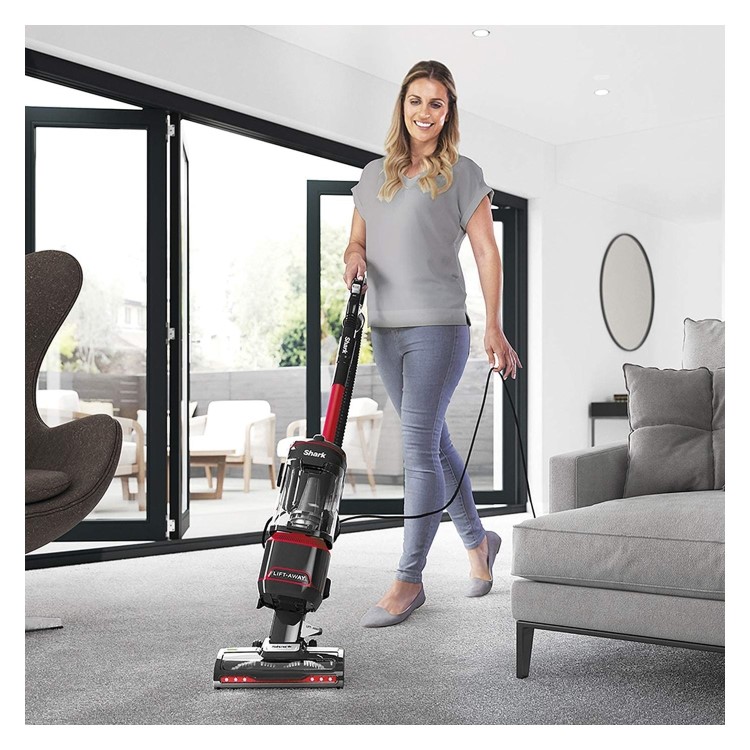 Shark NV602UKT Lift-Away TruePet Upright Vacuum Cleaner - Black