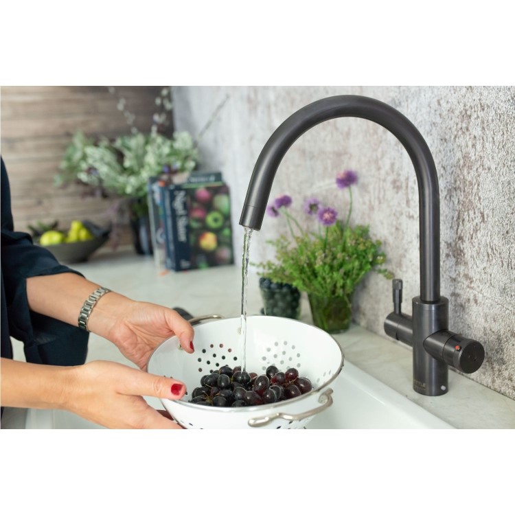 Qettle Signature Modern 4 in 1 Boiling Water Tap 2 Litre Round- Gunmetal