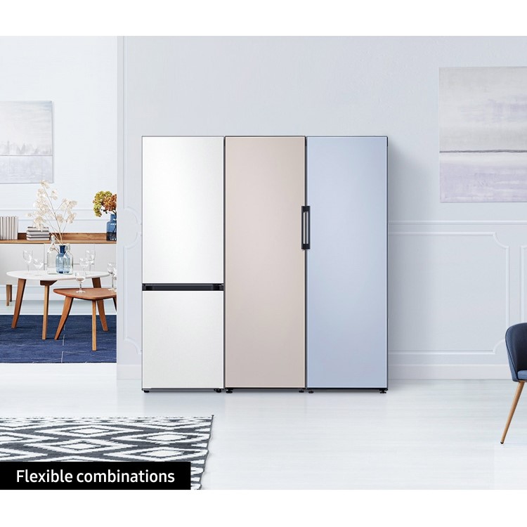 Samsung Bespoke 387 Litre 70/30 Freestanding Fridge Freezer - Black