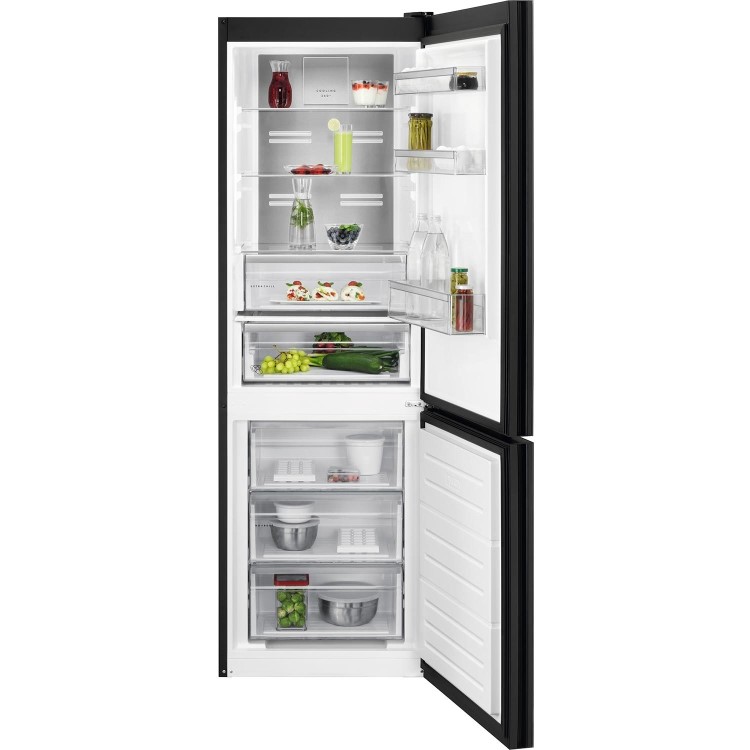 AEG 7000 Series 331 Litre 60/40 Freestanding Fridge Freezer - Black & Matt Glass