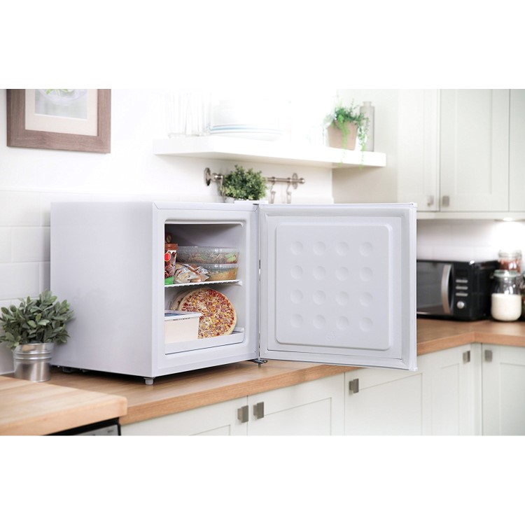 Russell Hobbs 31 Litre Table Top Freezer - White