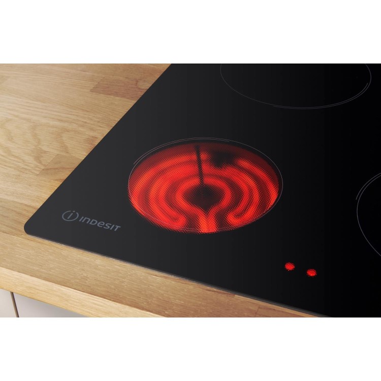 Refurbished Indesit RI860C 58cm Rotary Control 4 Zone Ceramic Hob Black