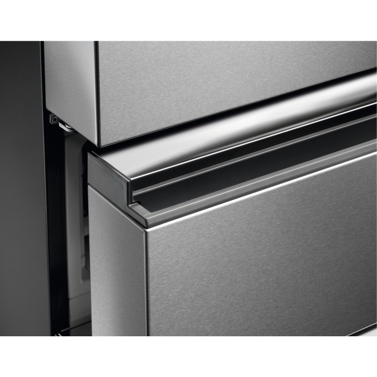 AEG 9000 Series 541 Litre French Door American Fridge Freezer - Stainless Steel