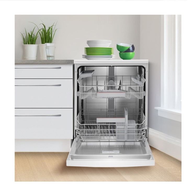 Bosch Serie 4 13 Place Settings Freestanding Dishwasher - White