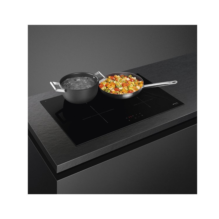 Refurbished Smeg SI2741D 75cm Induction Hob Black