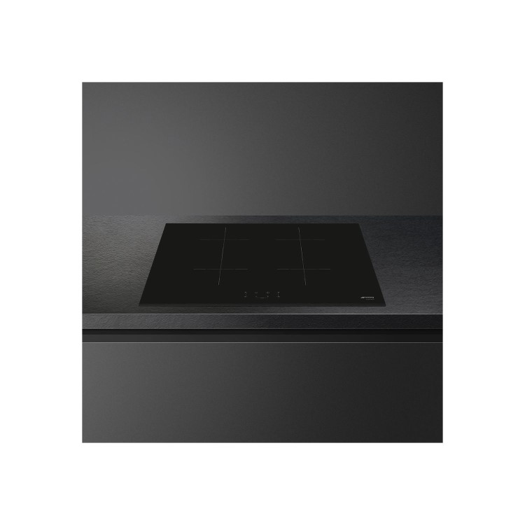 Smeg 75cm Induction Hob - Black